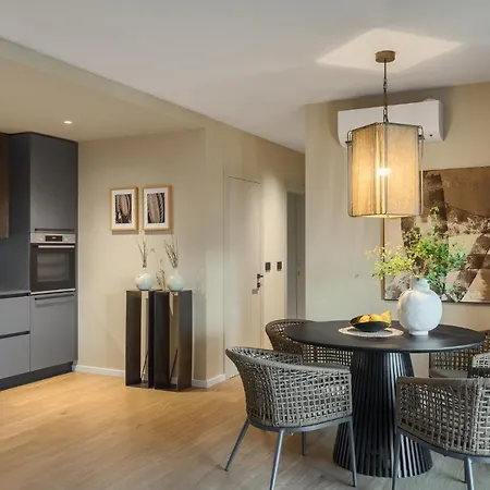 Oltremare With Pool * 라벡