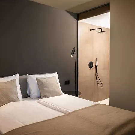 Oltremare With Pool * 라벡