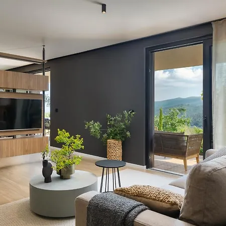 Oltremare With Pool * 라벡