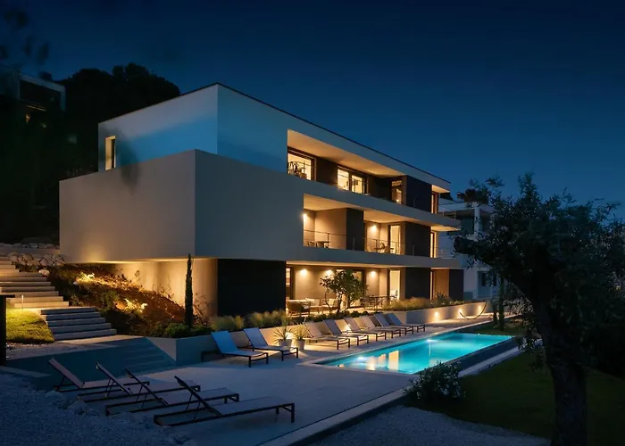 Oltremare With Pool Lejlighed Rabac